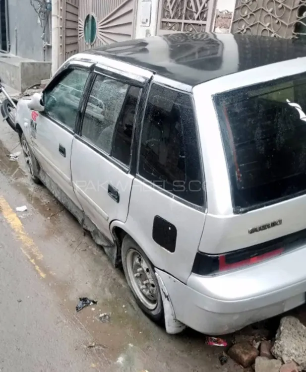 Suzuki Cultus 2004 for Sale in Lahore Image-1
