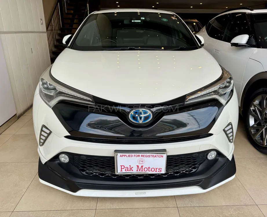 Toyota C-HR 2017 for Sale in Lahore Image-1