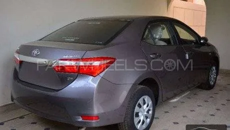 Toyota Corolla 2016 for Sale in Islamabad Image-1