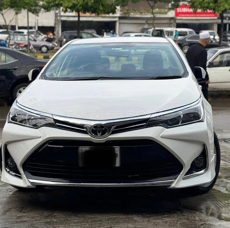 Toyota Corolla 2017 for Sale in Lahore Image-1