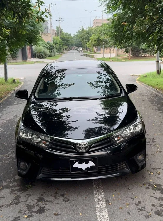 Toyota Corolla 2017 for Sale in Faisalabad Image-1