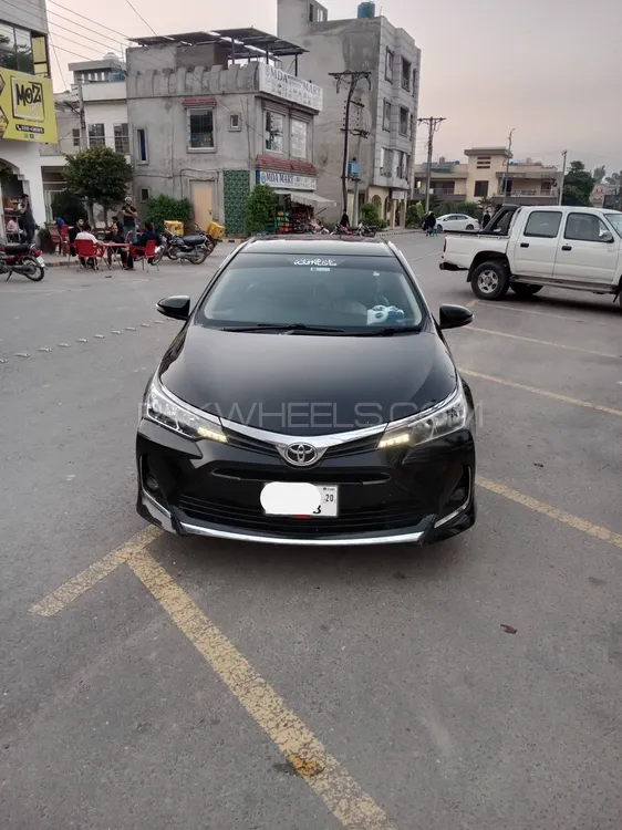 Toyota Corolla 2020 for Sale in Lahore Image-1