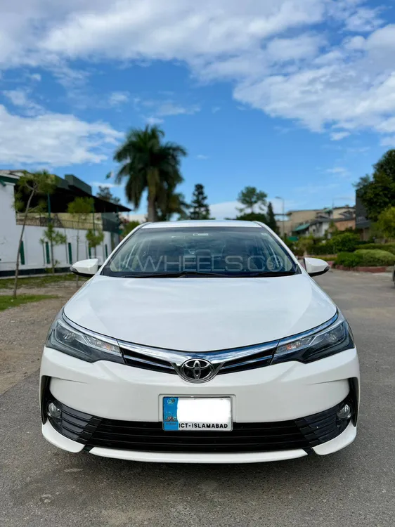 Toyota Corolla 2020 for Sale in Islamabad Image-1