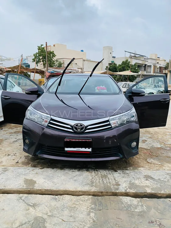 Toyota Corolla 2014 for Sale in Karachi Image-1