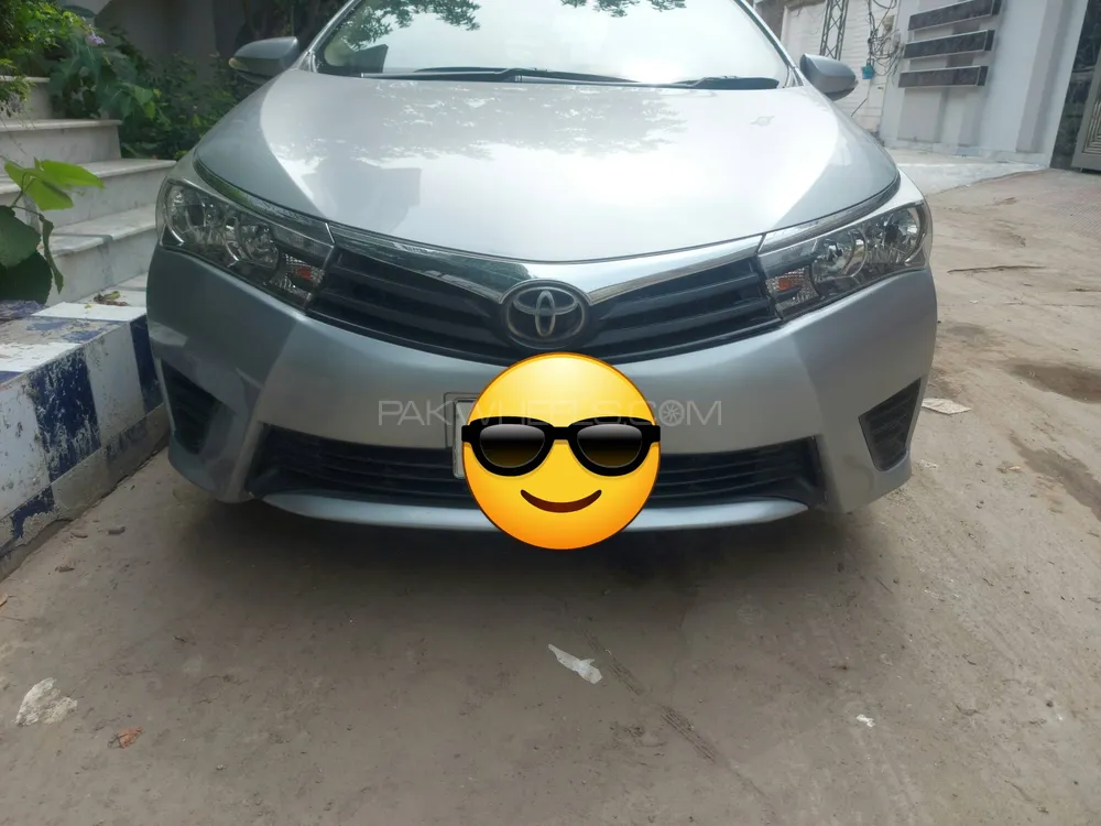 Toyota Corolla 2015 for Sale in Faisalabad Image-1