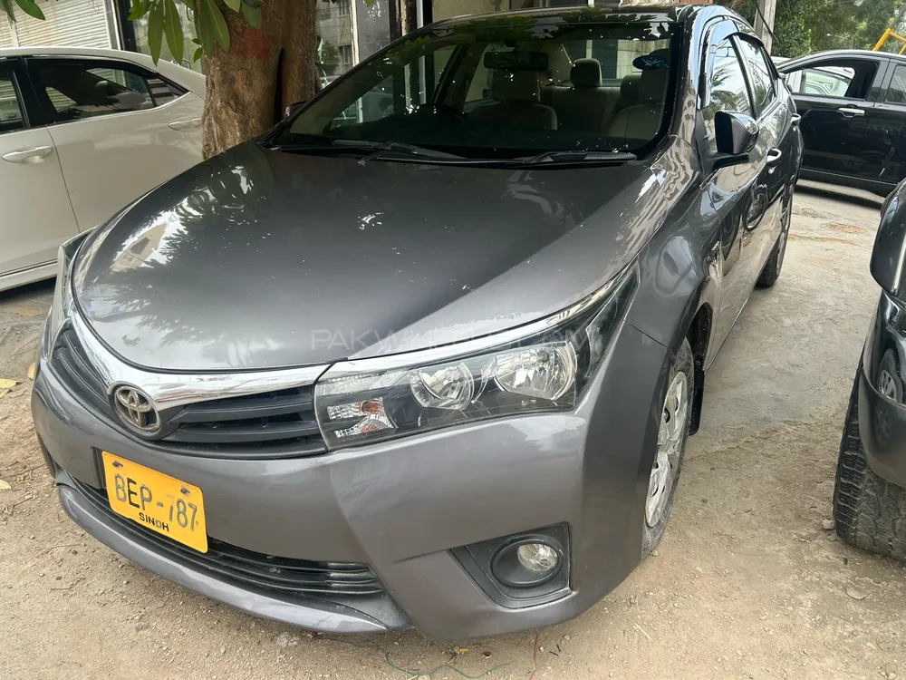 Toyota Corolla 2015 for Sale in Karachi Image-1