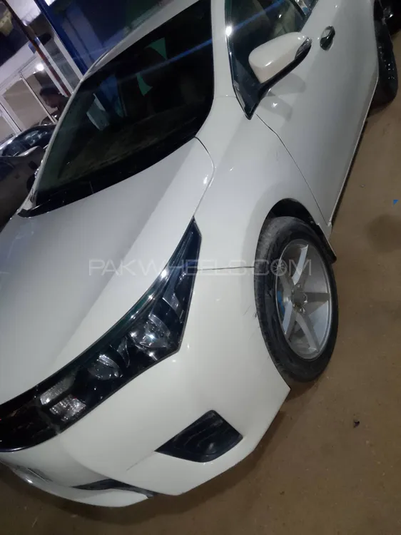 Toyota Corolla 2017 for Sale in Karachi Image-1