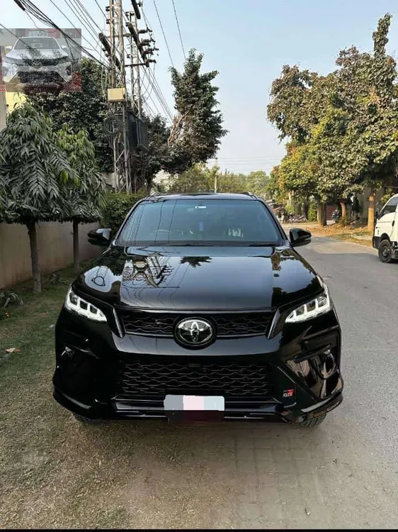 Toyota Fortuner 2023 for Sale in Lahore Image-1