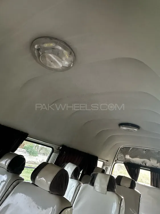 Toyota Hiace 1991 for Sale in Chakwal Toyota Hiace 1991 for Sale in Chakwal Image-4