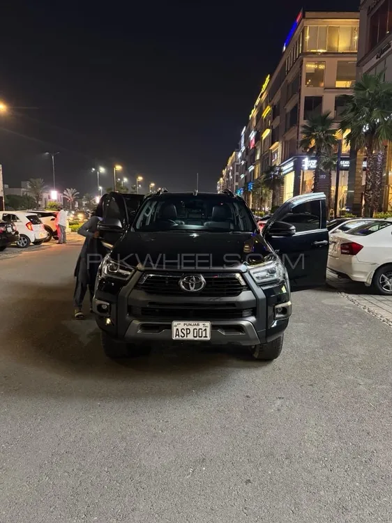 Toyota Hilux 2022 for Sale in Lahore Image-1