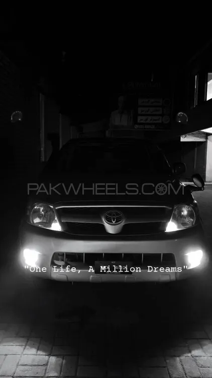 Toyota Hilux 2011 for Sale in Abbottabad Toyota Hilux 2011 for Sale in Abbottabad Image-6