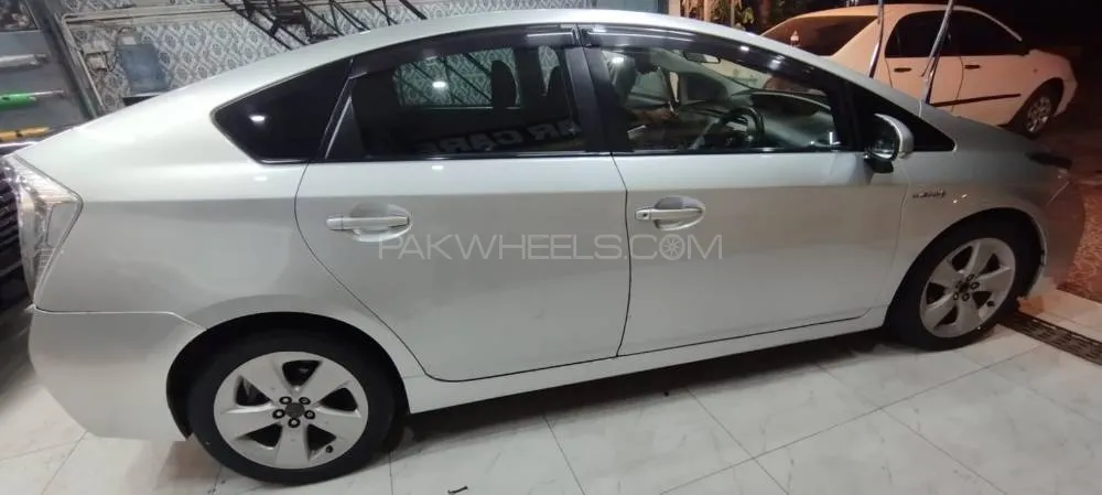 Toyota Prius 2014 for Sale in Rawalpindi Image-1
