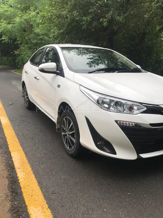 Toyota Yaris Sedan 2020 for Sale in Lahore Image-1