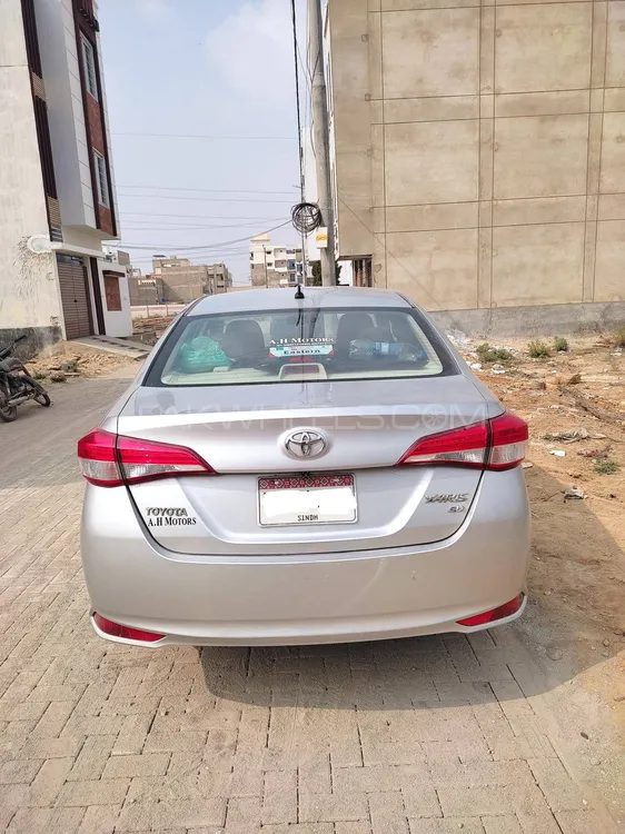 Toyota Yaris Sedan 2021 for Sale in Karachi Image-1