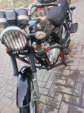 Suzuki GS 150 2022
