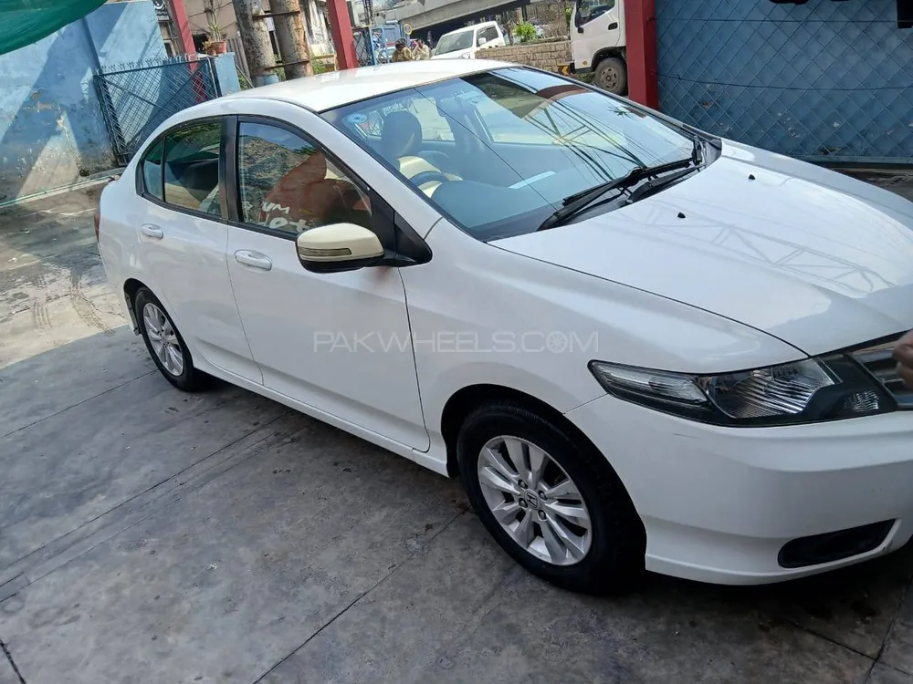 Honda City 2016 for Sale in Lahore Image-1