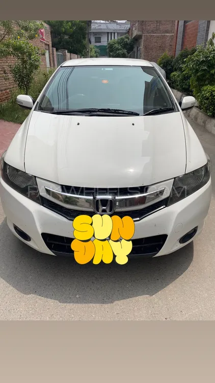 Honda City 2014 for Sale in Faisalabad Image-1