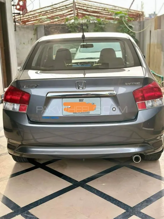 Honda City 2011 for Sale in Islamabad Image-1