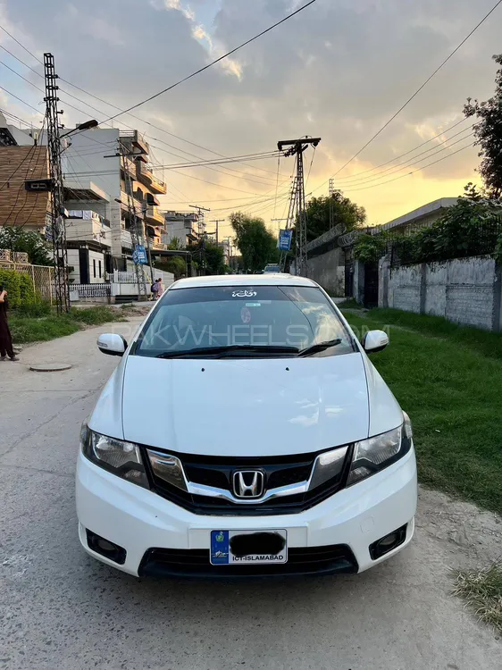 Honda City 2017 for Sale in Islamabad Image-1
