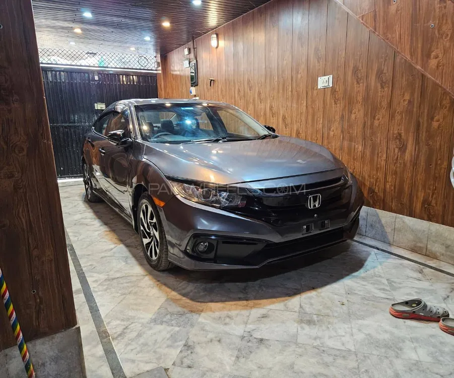 Honda Civic 2016 for Sale in Sahiwal Image-1