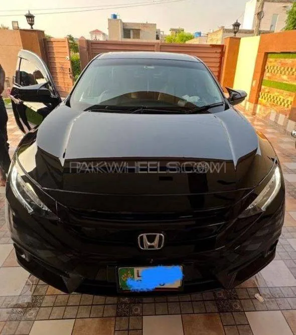 Honda Civic 2017 for Sale in Sahiwal Image-1
