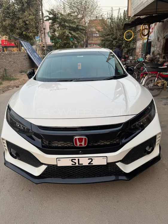 Honda Civic 2017 for Sale in Lahore Image-1