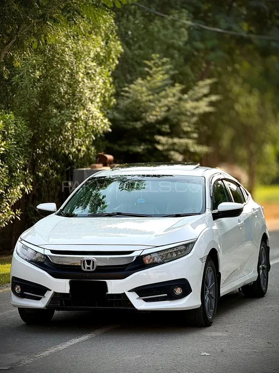 Honda Civic 2020 for Sale in Faisalabad Image-1