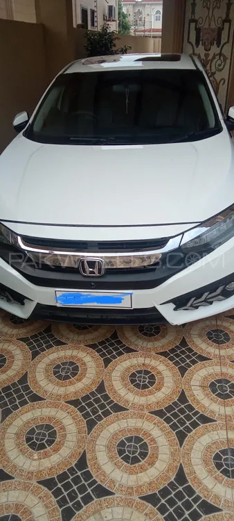 Honda Civic 2016 for Sale in Lahore Image-1