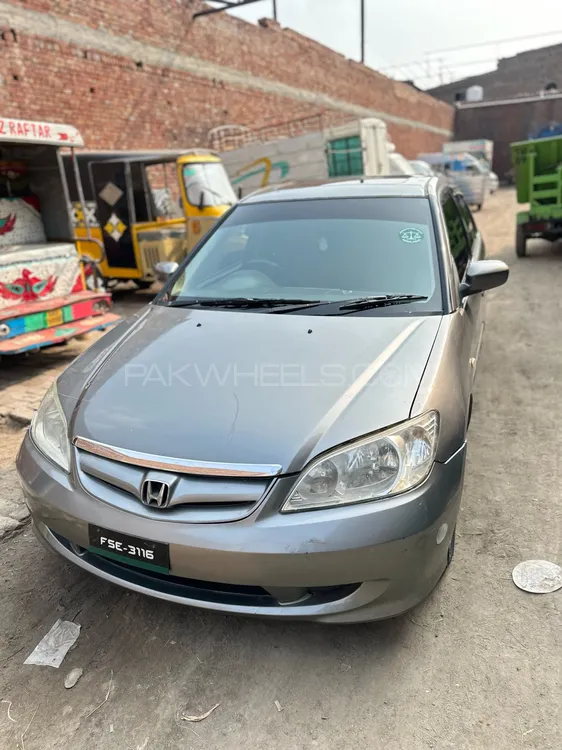 Honda Civic 2004 for Sale in Faisalabad Image-1