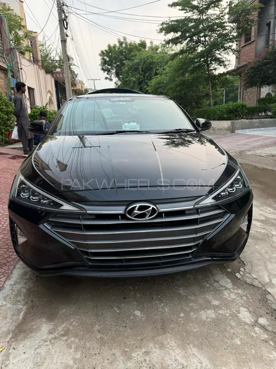 Hyundai Elantra 2022 for Sale in Faisalabad Image-1