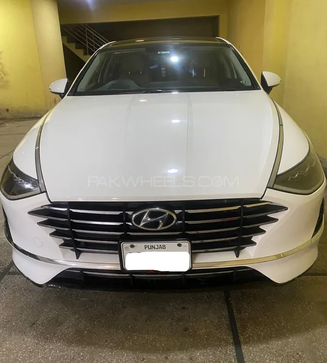 Hyundai Sonata 2023 for Sale in Lahore Image-1