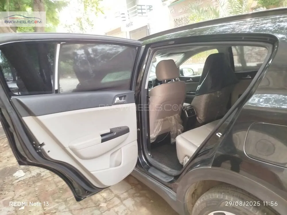 KIA Sportage 2024 for Sale in Faisalabad KIA Sportage 2024 for Sale in Faisalabad Image-11
