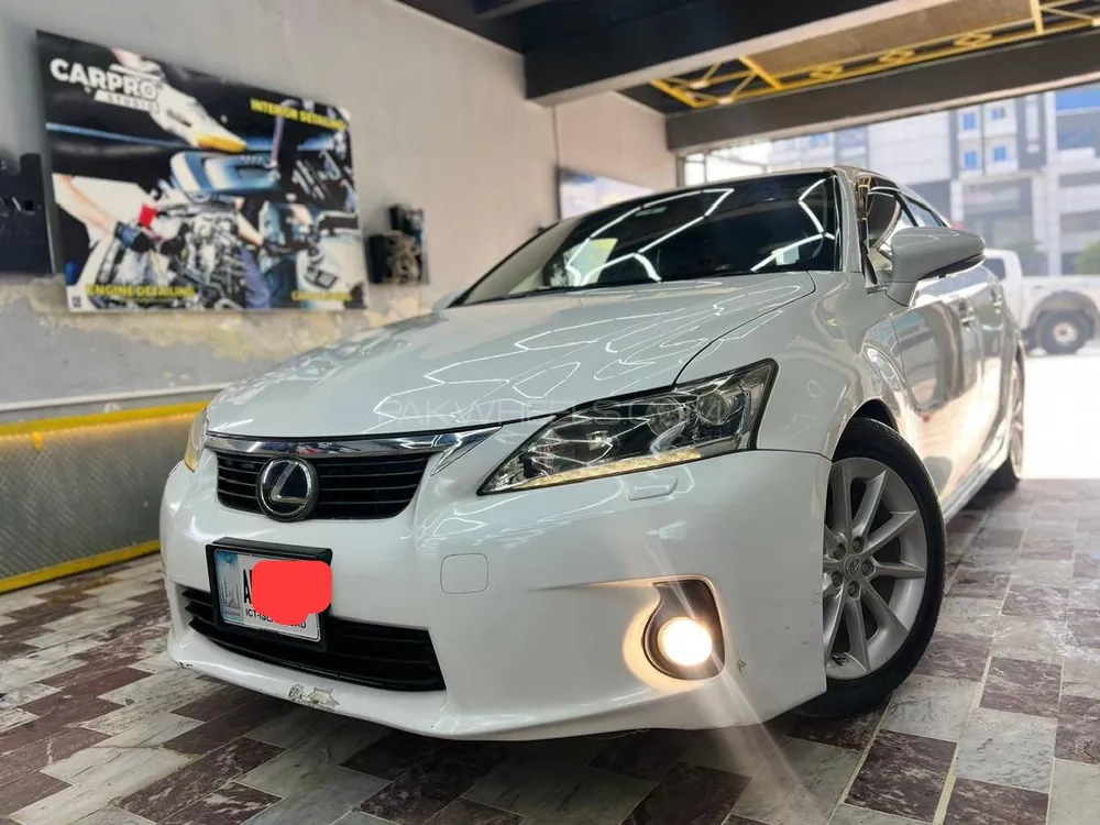 Lexus CT200h 2011 for Sale in Islamabad Image-1