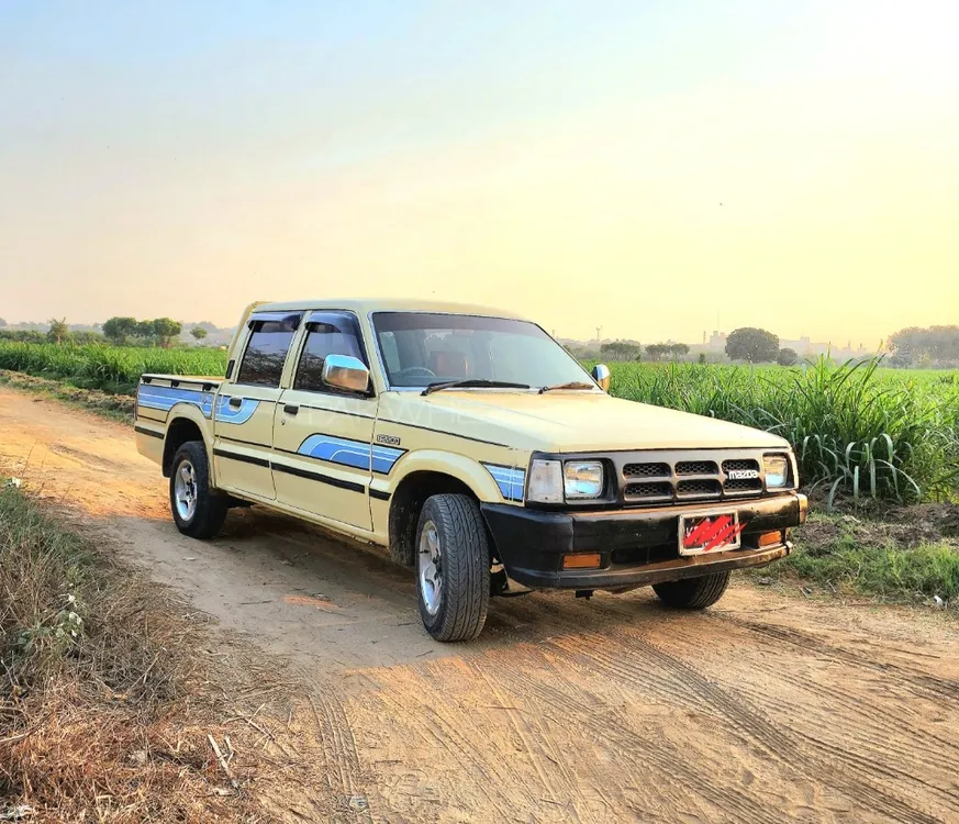 Mazda B2200 1993 for Sale in Karachi Image-1