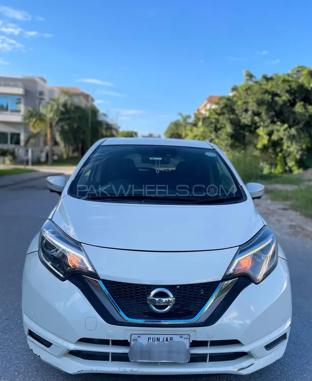 Nissan Note 2018 for Sale in Islamabad Image-1
