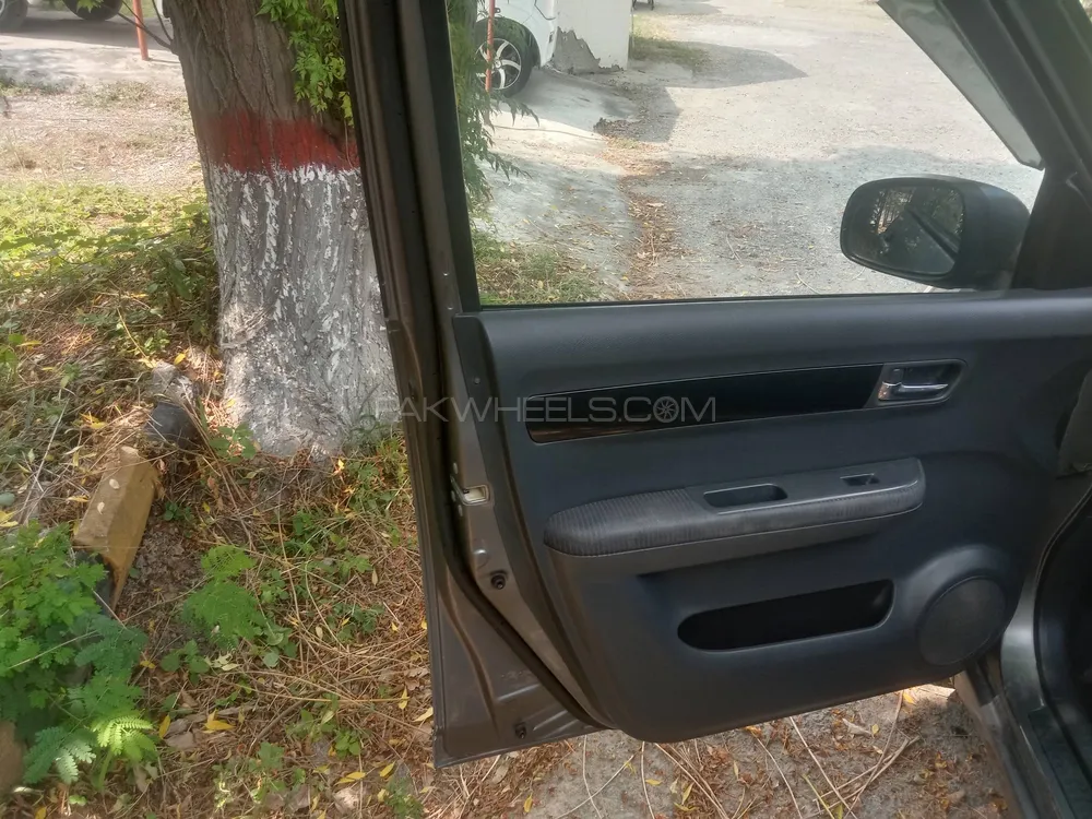 Suzuki Swift 2012 for Sale in Rawalpindi Suzuki Swift 2012 for Sale in Rawalpindi Image-9