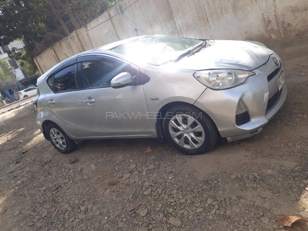 Toyota Aqua 2014 for Sale in Karachi Image-1