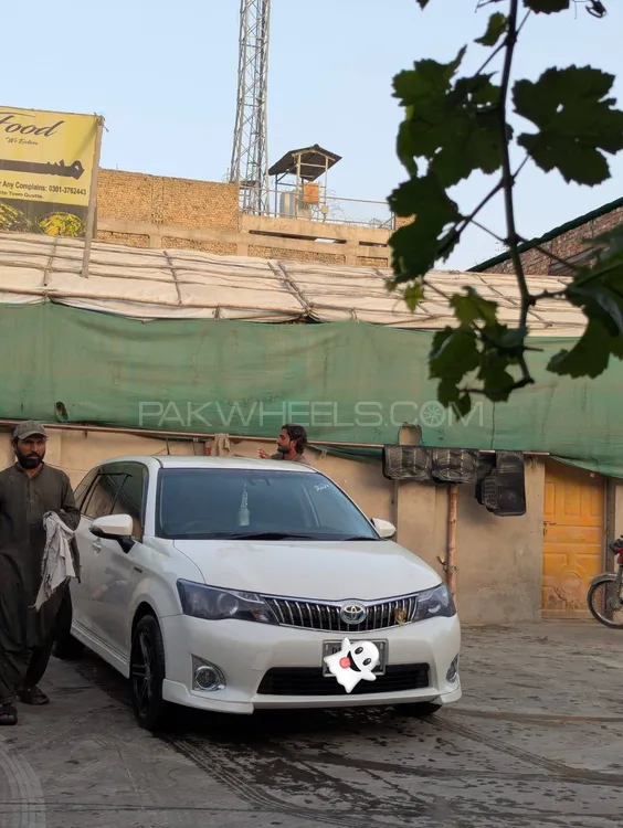 Toyota Corolla Fielder 2013 for Sale in Quetta Image-1