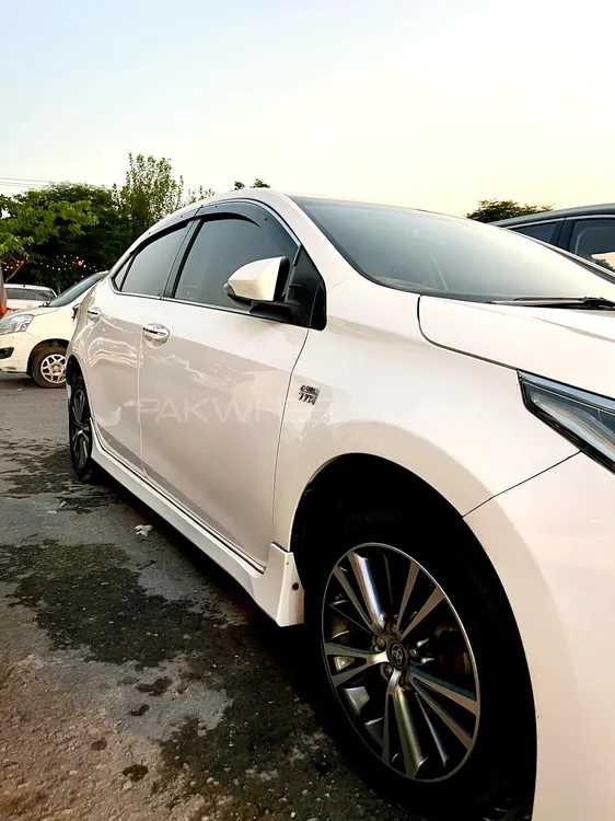 Toyota Corolla 2018 for Sale in Islamabad Image-1