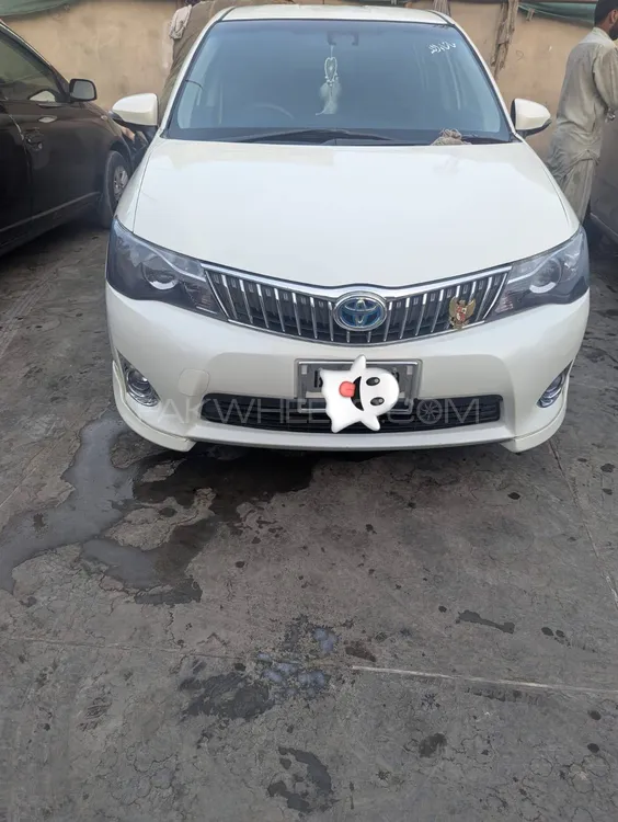 Toyota Corolla Axio 2013 for Sale in Quetta Image-1