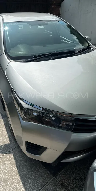 Toyota Corolla 2016 for Sale in Lahore Image-1