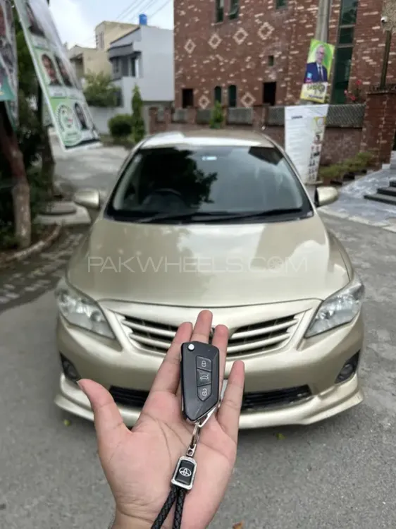 Toyota Corolla 2012 for Sale in Lahore Image-1