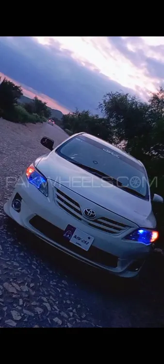 Toyota Corolla 2013 for Sale in Peshawar Image-1