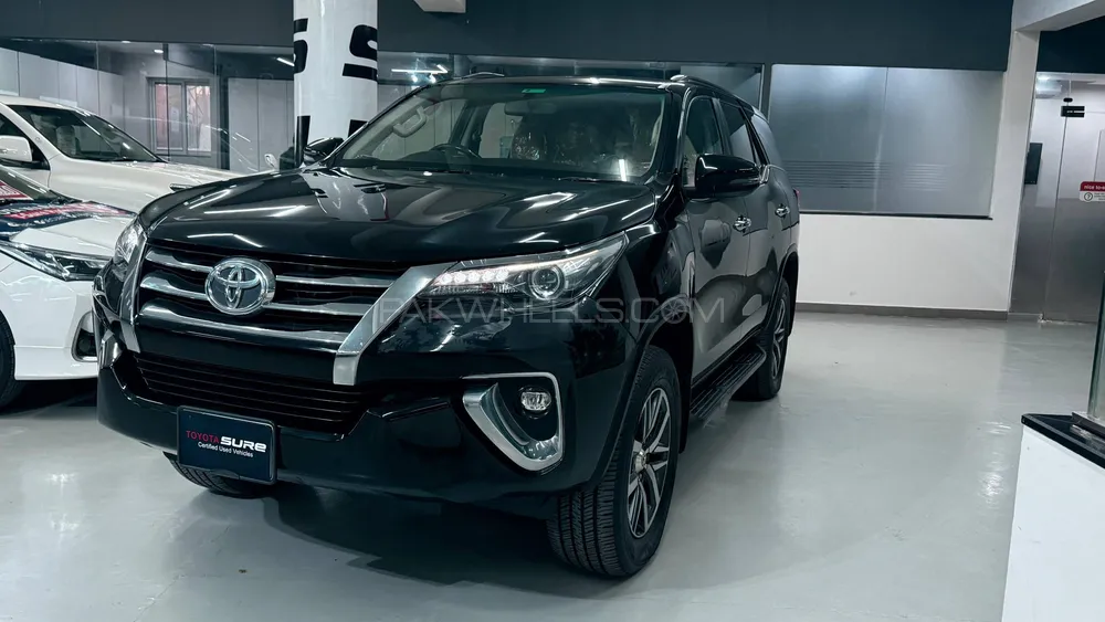 Toyota Fortuner 2020 for Sale in Lahore Image-1