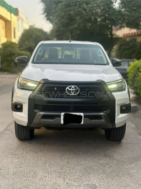 Toyota Hilux 2022 for Sale in Lahore Image-1