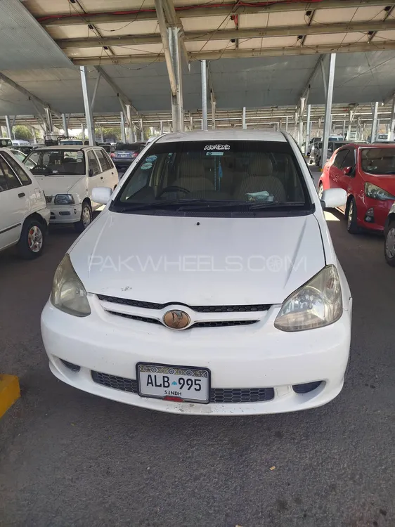 Toyota Platz 2003 for Sale in Islamabad Image-1