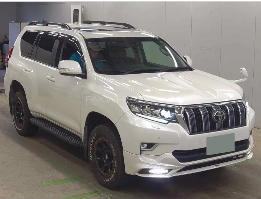 Toyota Prado 2020 for Sale in Karachi Image-1