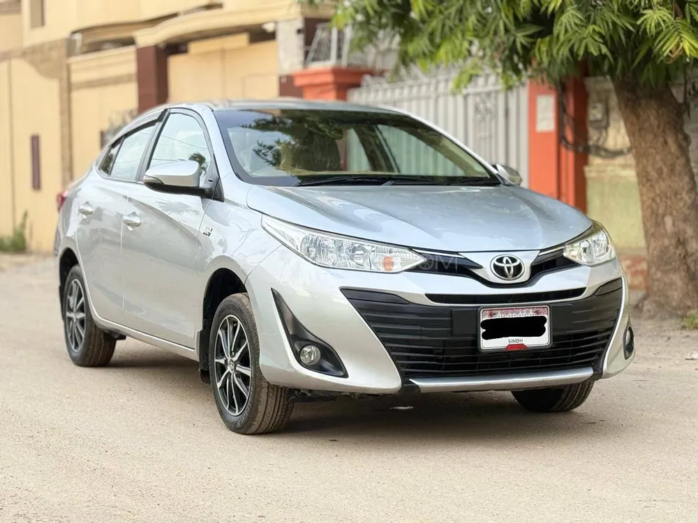 Toyota Yaris Sedan 2022 for Sale in Karachi Image-1