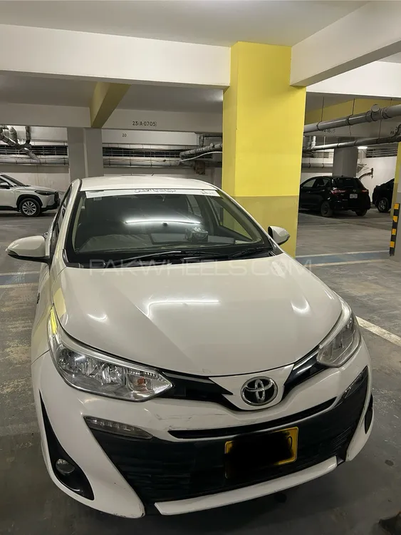 Toyota Yaris Sedan 2021 for Sale in Karachi Image-1