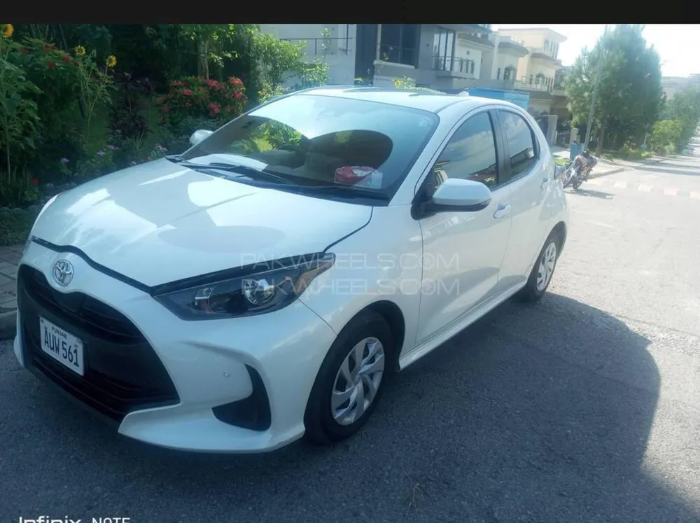 Toyota Yaris Hatchback 2021 for Sale in Islamabad Image-1